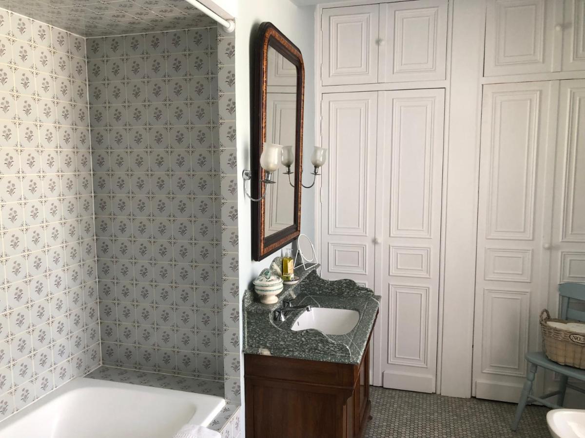 Les Deux Colombiers Bed and Breakfast Chapdeuil Εξωτερικό φωτογραφία