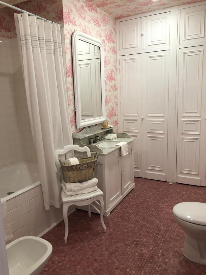 Les Deux Colombiers Bed and Breakfast Chapdeuil Εξωτερικό φωτογραφία